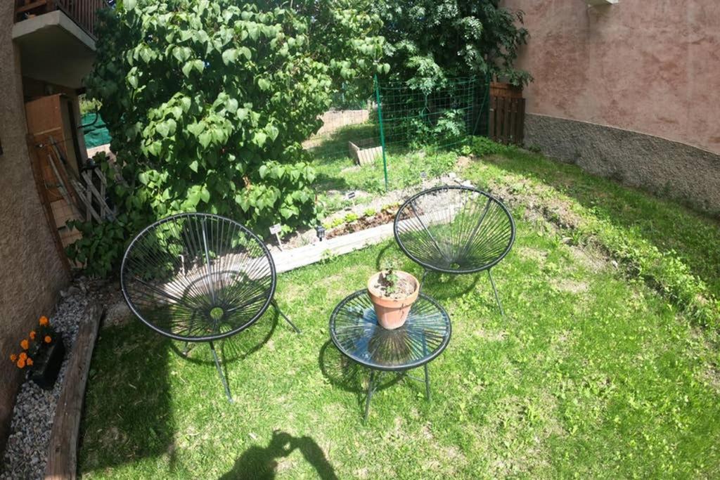 Briancon, Appartement Avec Jardin Et Terrasse. Buitenkant foto