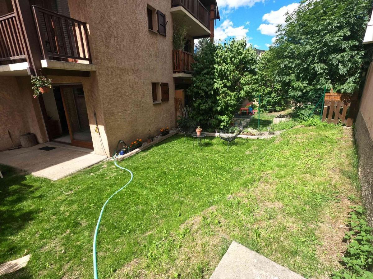 Briancon, Appartement Avec Jardin Et Terrasse. Buitenkant foto